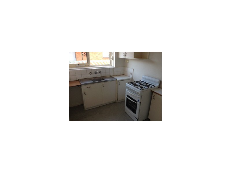 12/54  Barkly Street, St Kilda VIC 3182