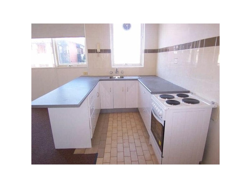 8/2-6  Wimmera Place, St Kilda VIC 3182