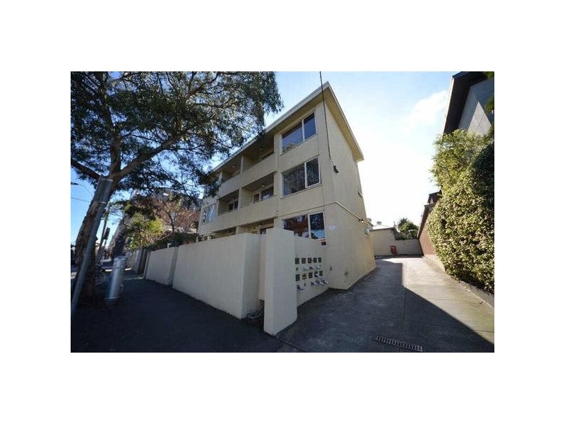 6/24  Alma Road, St Kilda VIC 3182
