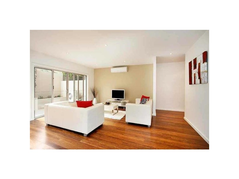 4/331  Orrong Road, St Kilda East VIC 3183