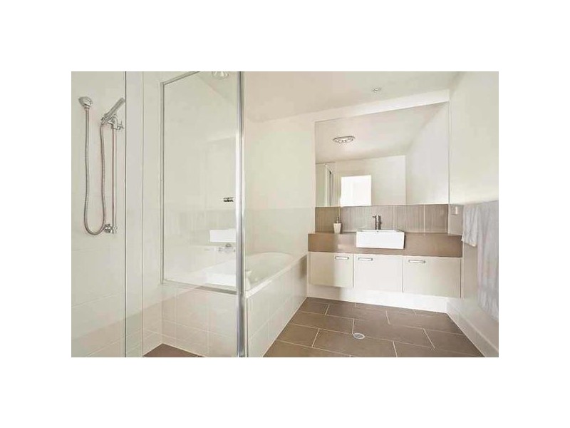 4/331  Orrong Road, St Kilda East VIC 3183