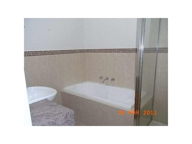 2/103  Station Street, Burwood VIC 3125