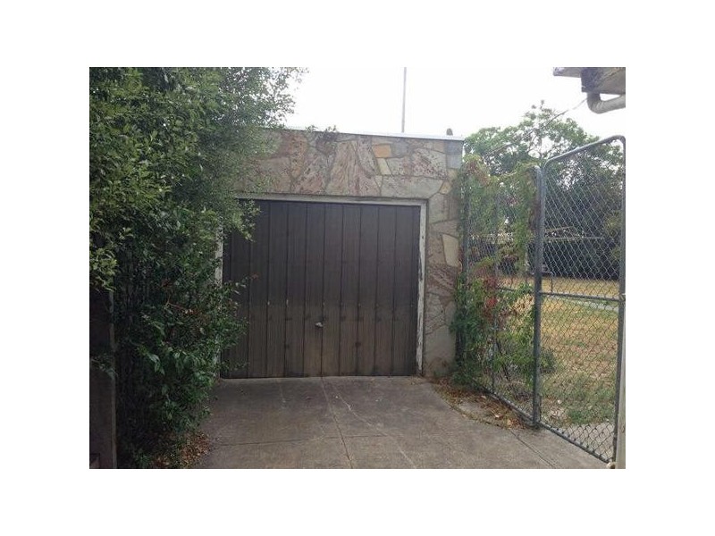 6  Rangeview Avenue, Malvern East VIC 3145