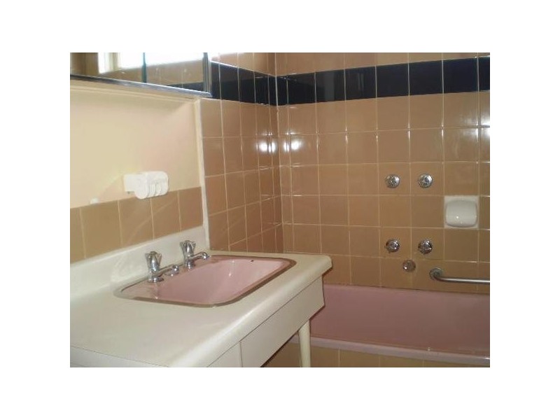 4/50  Coorigil Road, Carnegie VIC 3163