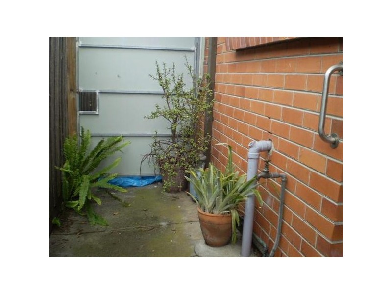 4/50  Coorigil Road, Carnegie VIC 3163