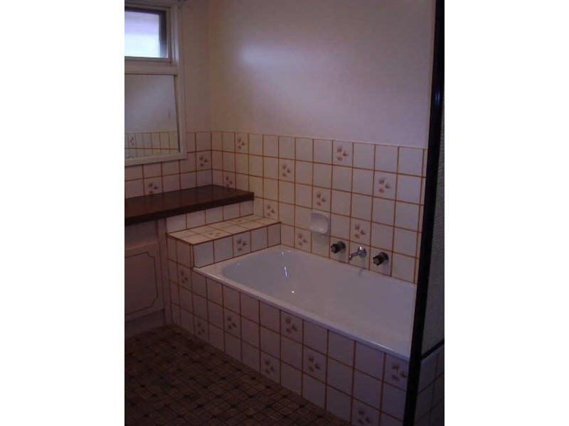 2/3-5  Carlisle Crescent, Hughesdale VIC 3166