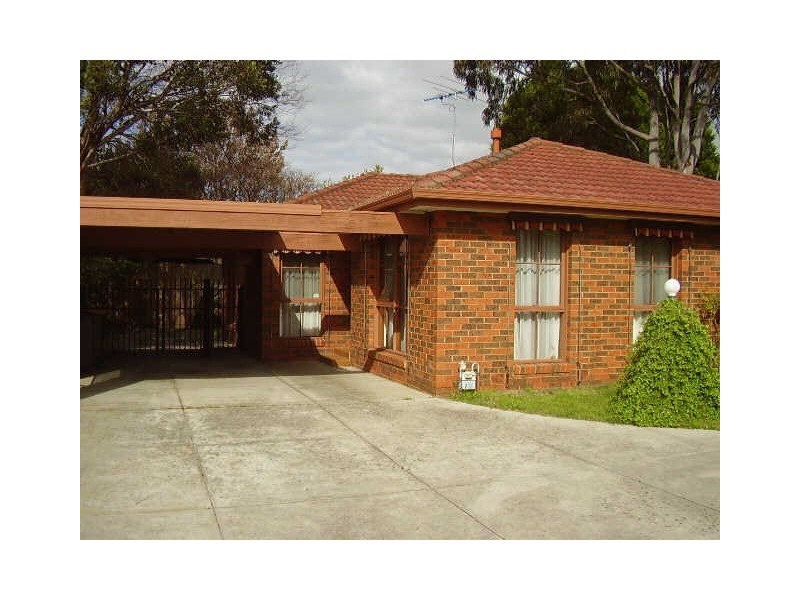 2/8  Melton Avenue, Carnegie VIC 3163