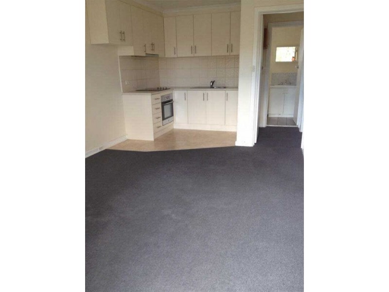 10/1 Looker Street, Murrumbeena VIC 3163