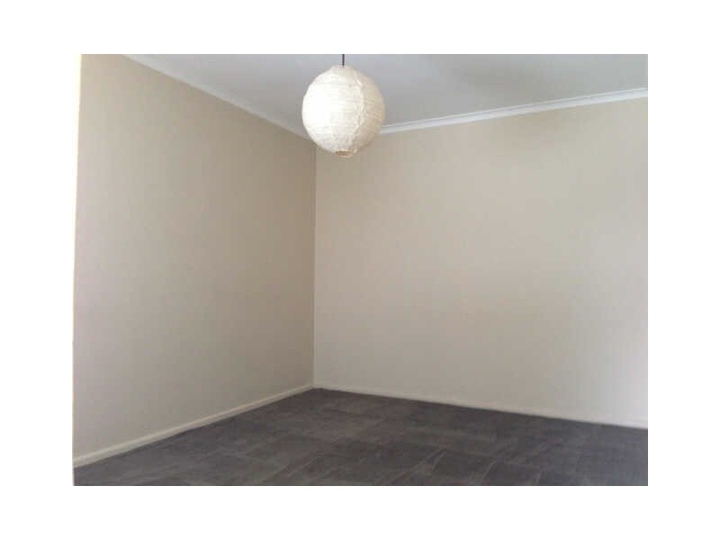 8/10  Rosstown Road, Carnegie VIC 3163