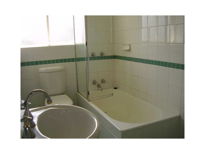 6/67  Coorigil Road, Carnegie VIC 3163