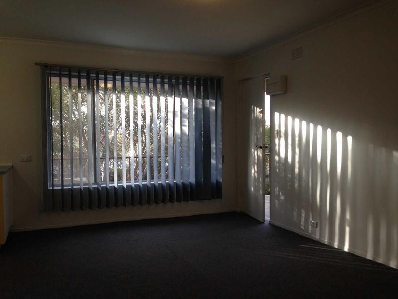 11/89  Collins Street, Mentone VIC 3194