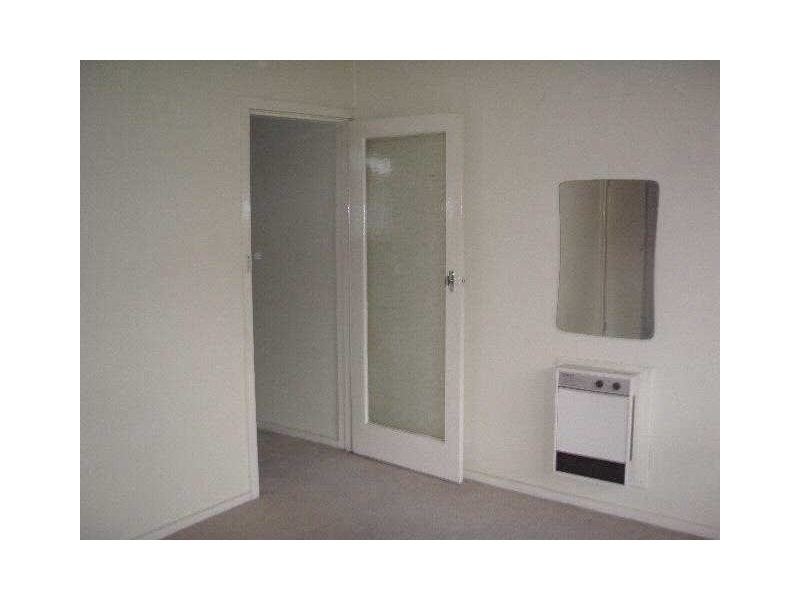 6/17  Sydney Street, Murrumbeena VIC 3163