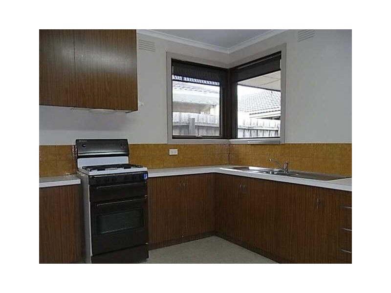 2/31  Railway Parade, Murrumbeena VIC 3163