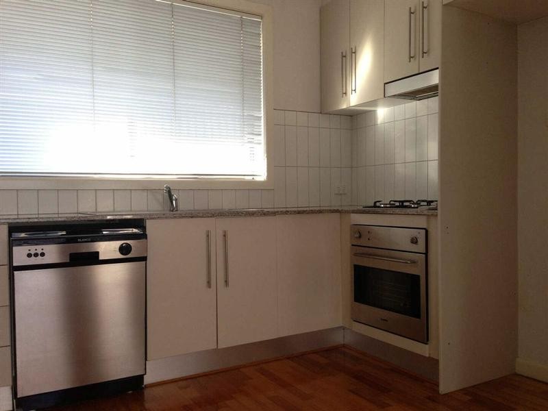 8/118A  Murray Street, Caulfield VIC 3162