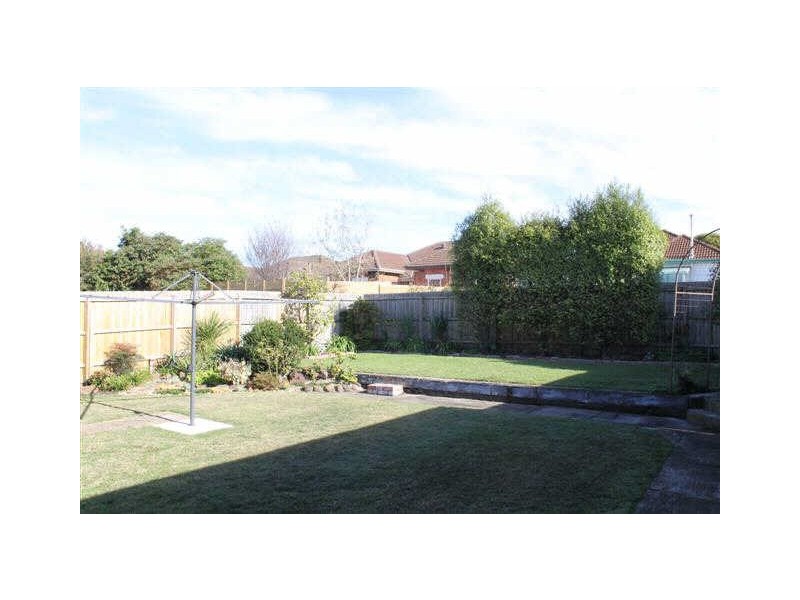 14  Grandview Grove, Carnegie VIC 3163
