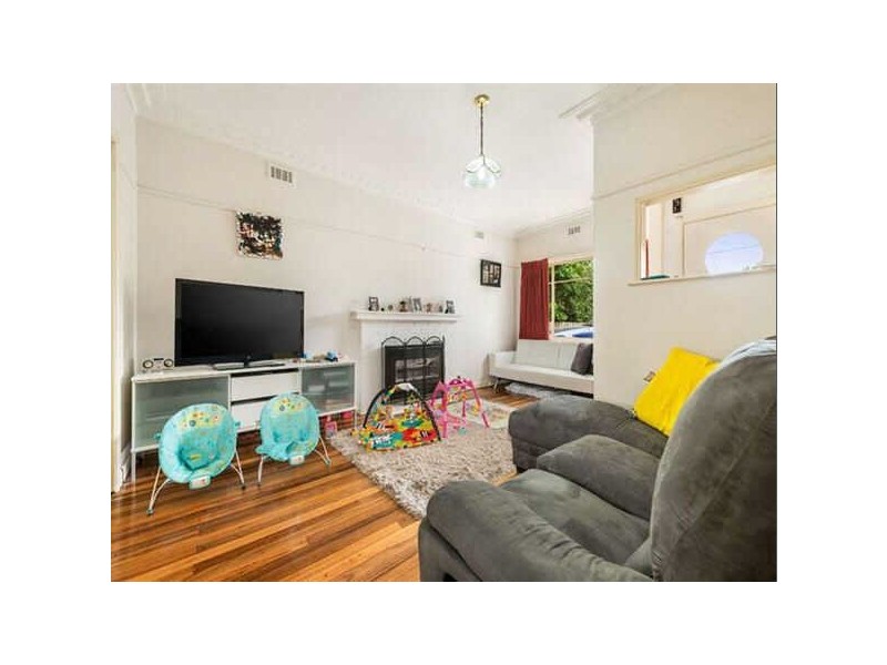 1C  Burnett Street, Mitcham VIC 3132