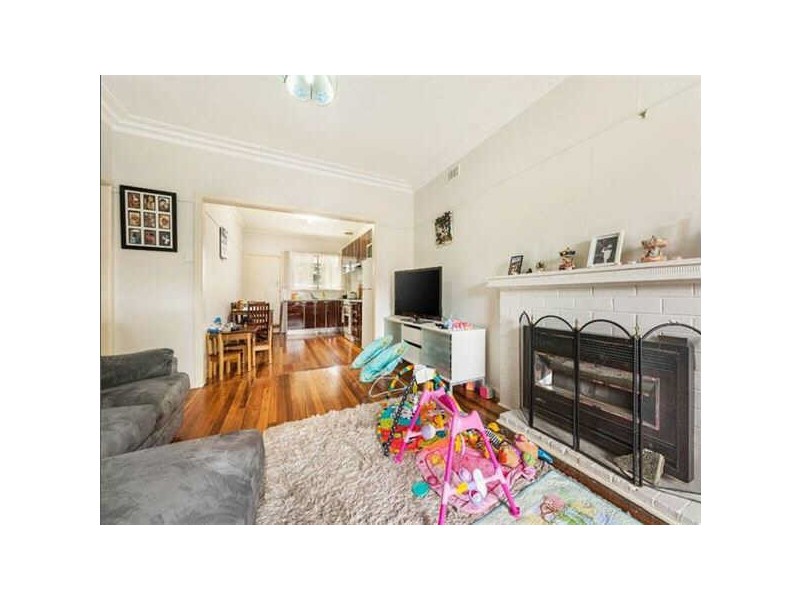 1C  Burnett Street, Mitcham VIC 3132