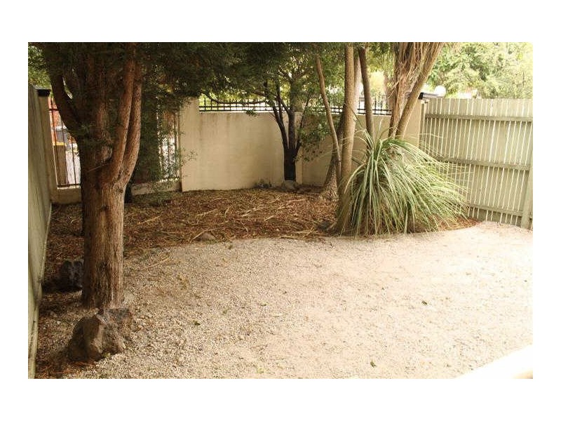 1/35  Tranmere Avenue, Carnegie VIC 3163