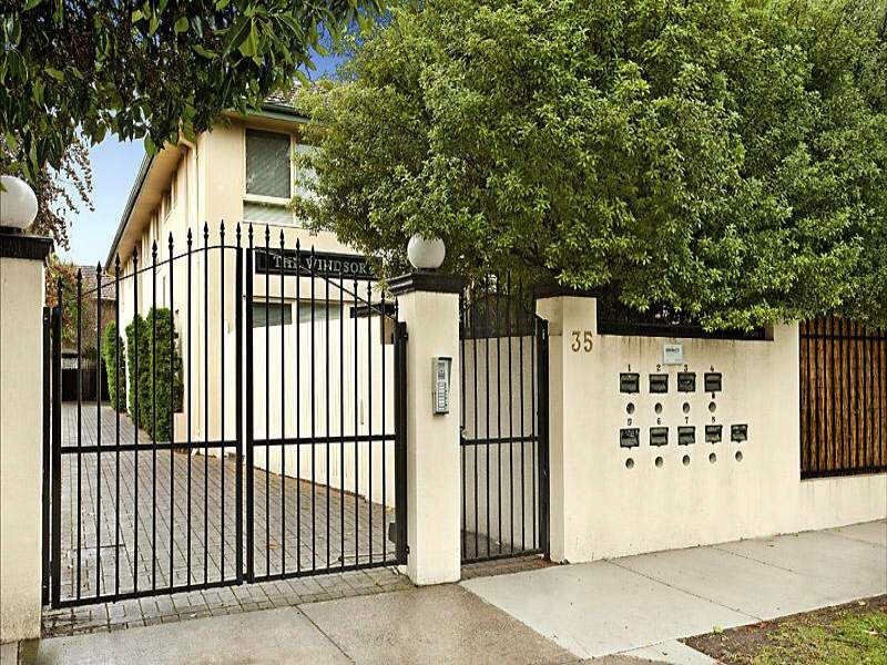 1/35  Tranmere Avenue, Carnegie VIC 3163