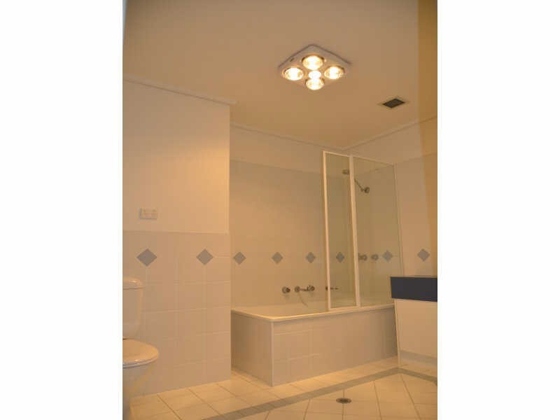 8/2  MacArthur Road, Parkville VIC 3052