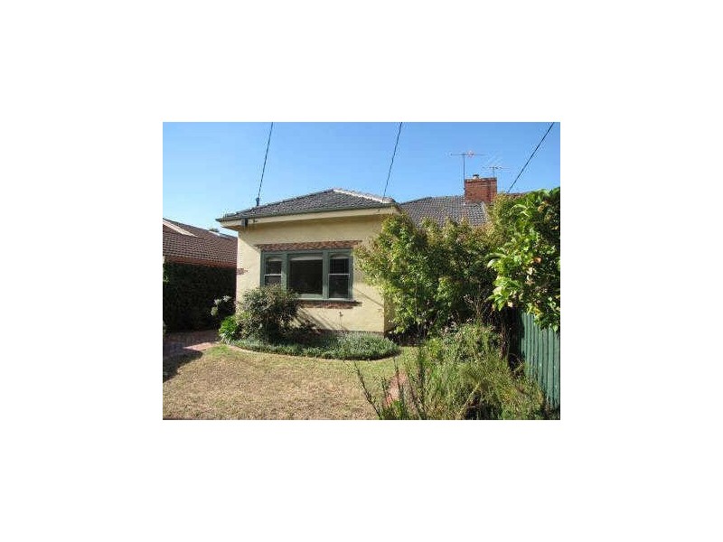 131  Oakleigh Road, Carnegie VIC 3163