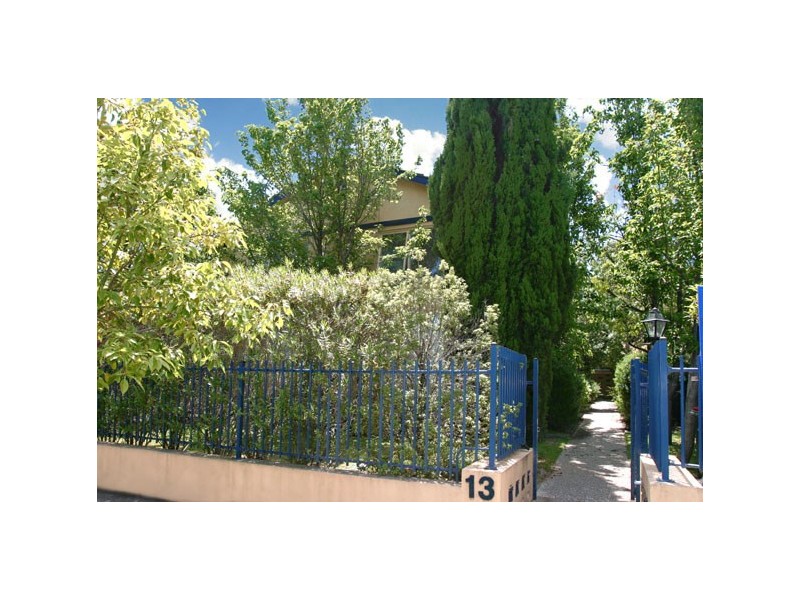 4/13  Holloway Street,, Ormond VIC 3204