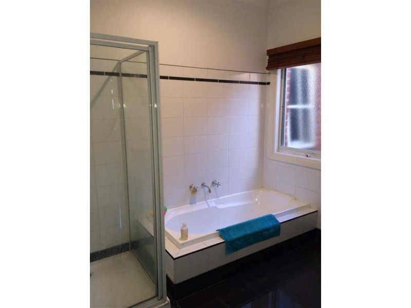 6B  Yendon Road,, Carnegie VIC 3163