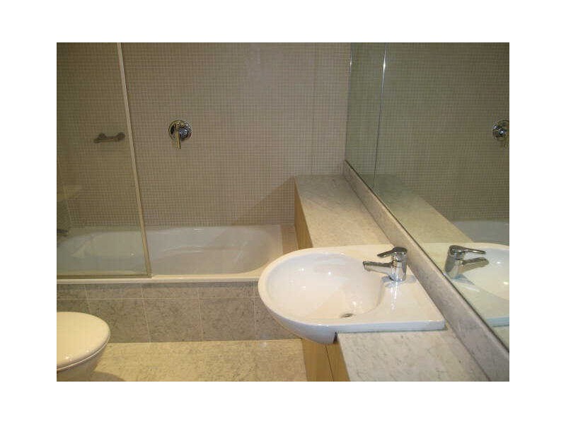 34/185  Barkly Street, St Kilda VIC 3182