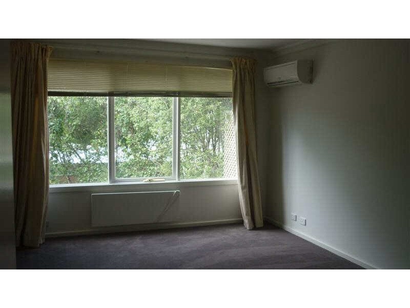 182  Neerim Road, Carnegie VIC 3163