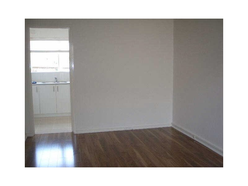 4/94  Eskdale Road, Caulfield North VIC 3161