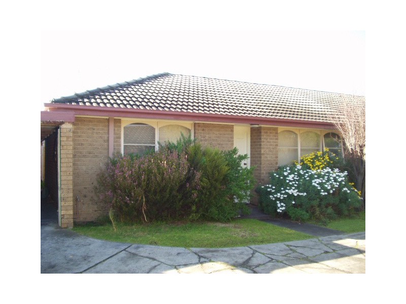 10/28  Coorigil Road, Carnegie VIC 3163