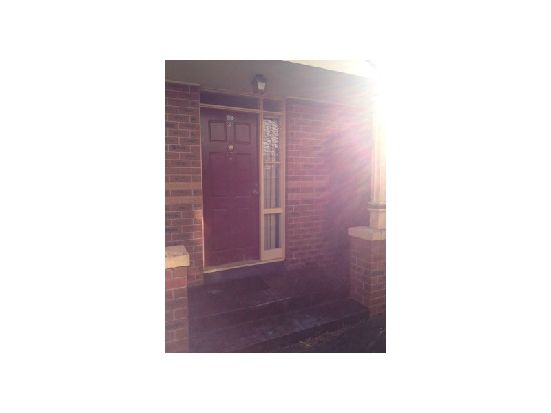 2/4  Doris Street, Murrumbeena VIC 3163