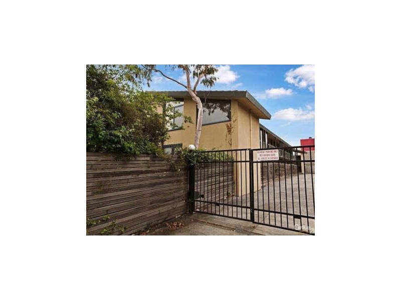 6/13  Rosedale Avenue, Glen Huntly VIC 3163