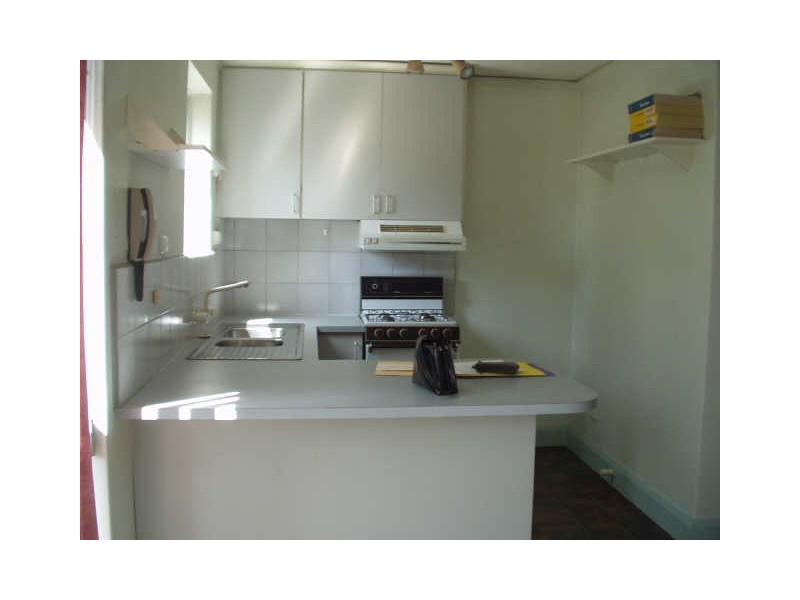 11/8 Wahroongaa Crescent, Murrumbeena VIC 3163