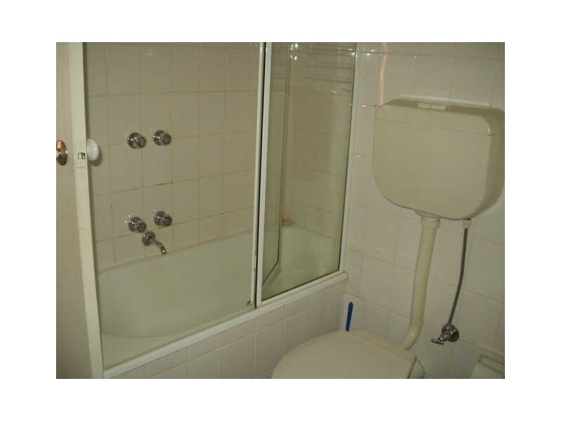 11/8 Wahroongaa Crescent, Murrumbeena VIC 3163