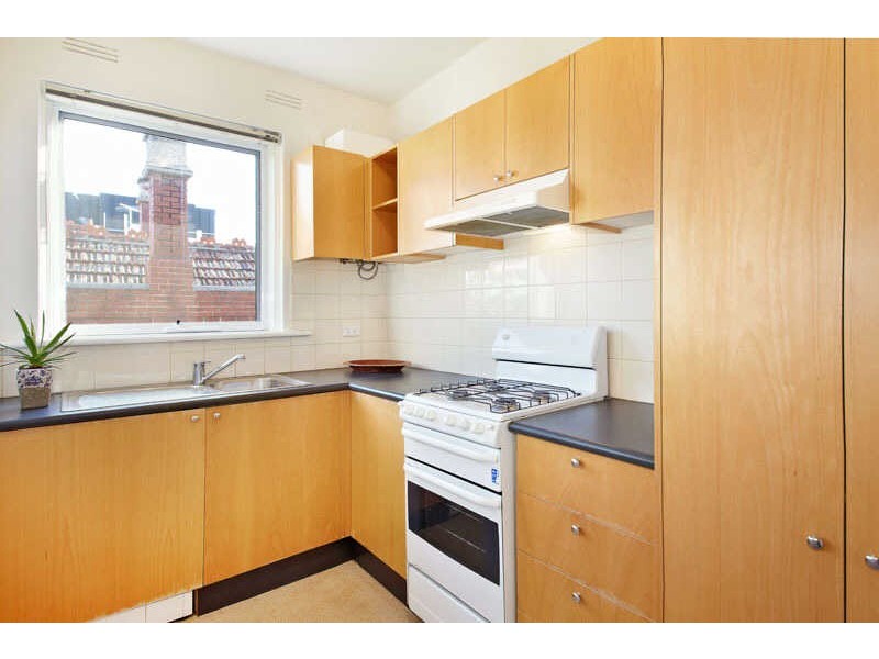 8/8 St Leonards Avenue, St Kilda VIC 3182