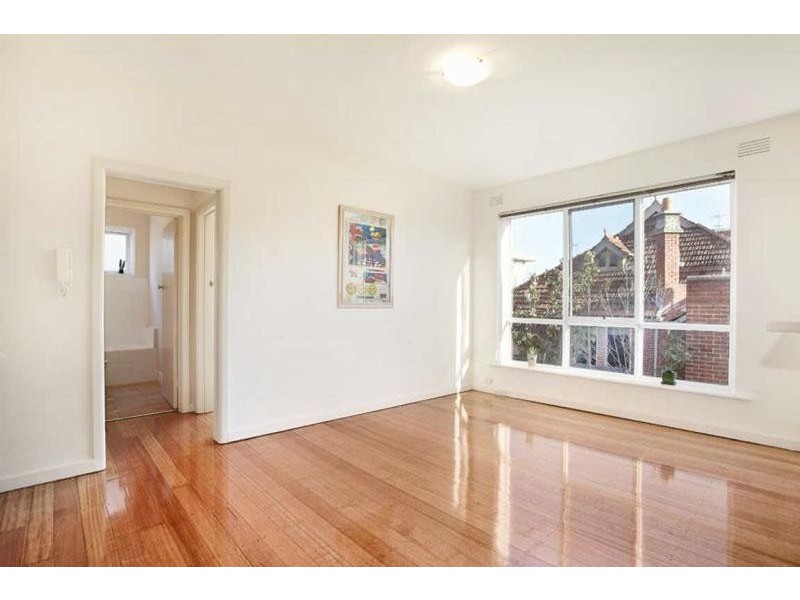 8/8 St Leonards Avenue, St Kilda VIC 3182