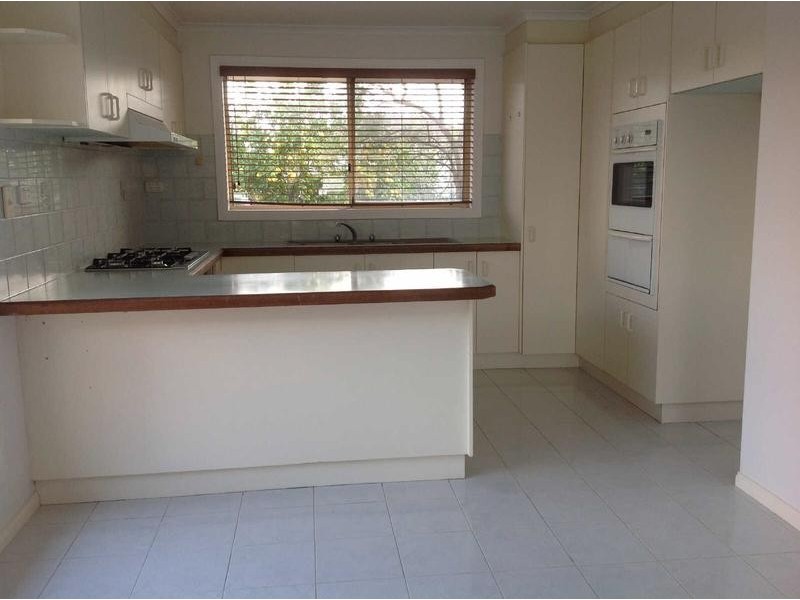 2/47 Jaguar Drive, Clayton VIC 3168