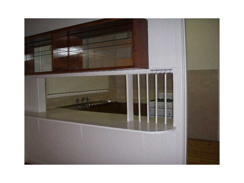 2  Strathearn Avenue, Murrumbeena VIC 3163