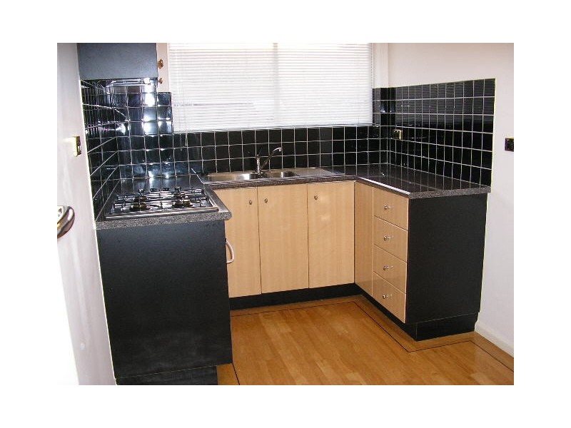 4/67 Coorigil Road, Carnegie VIC 3163