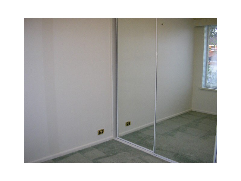 4/67 Coorigil Road, Carnegie VIC 3163