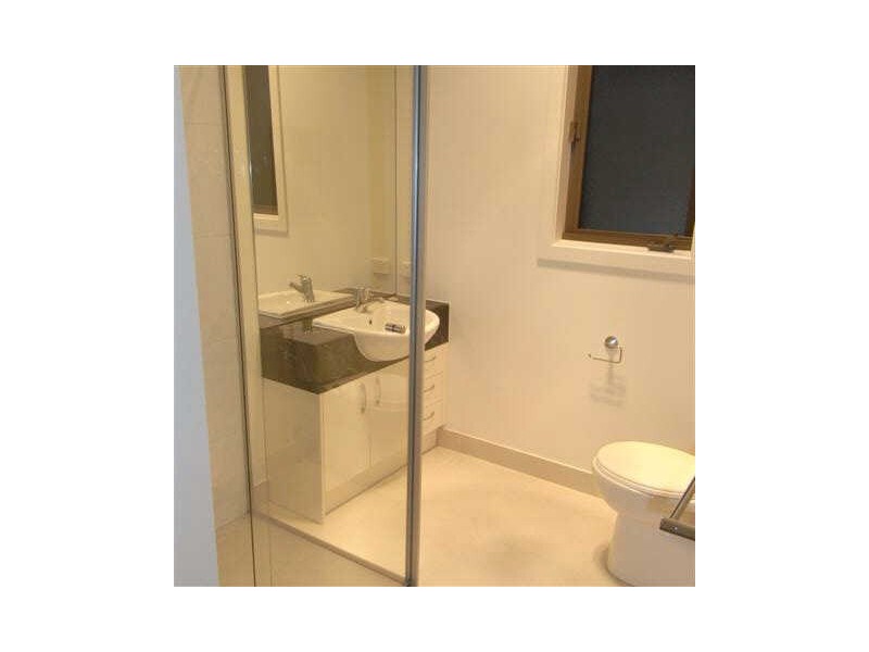 2/73 Waverley Road, Chadstone VIC 3148