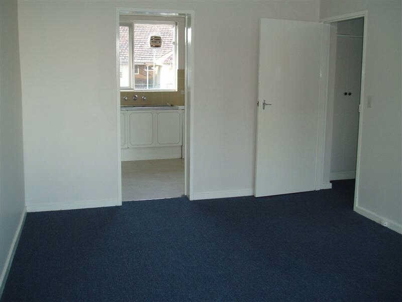 11/24  Lillimur Road, Ormond VIC 3204