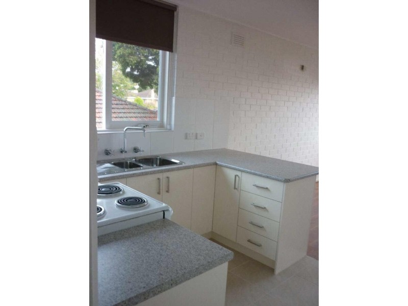 6/635  Blackburn Road, Clayton VIC 3168