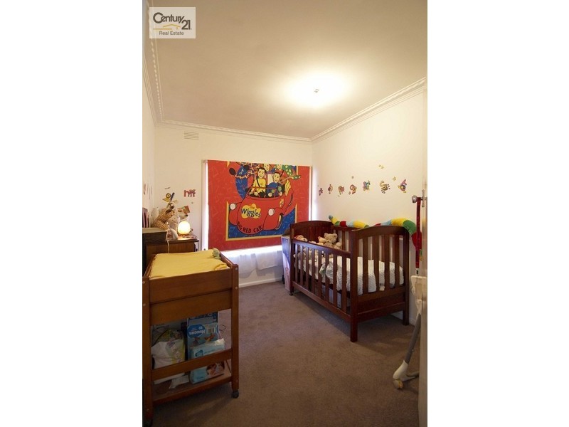72 Gladstone Road, Dandenong North VIC 3175