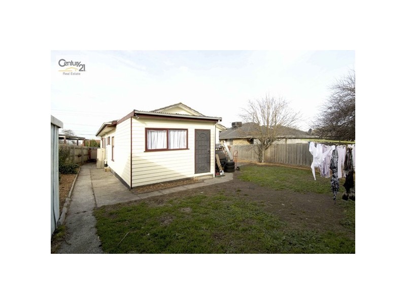72 Gladstone Road, Dandenong North VIC 3175