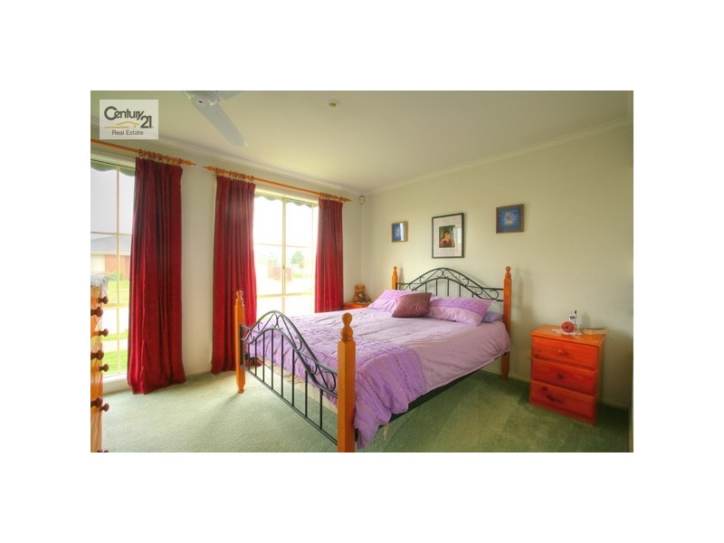 Narre Warren South VIC 3805