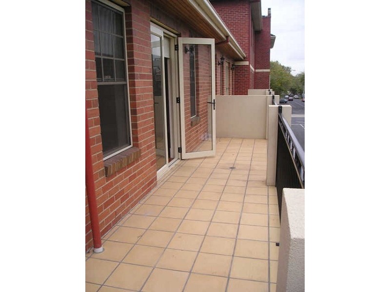 1/75A  Fitzroy Street, St Kilda VIC 3182