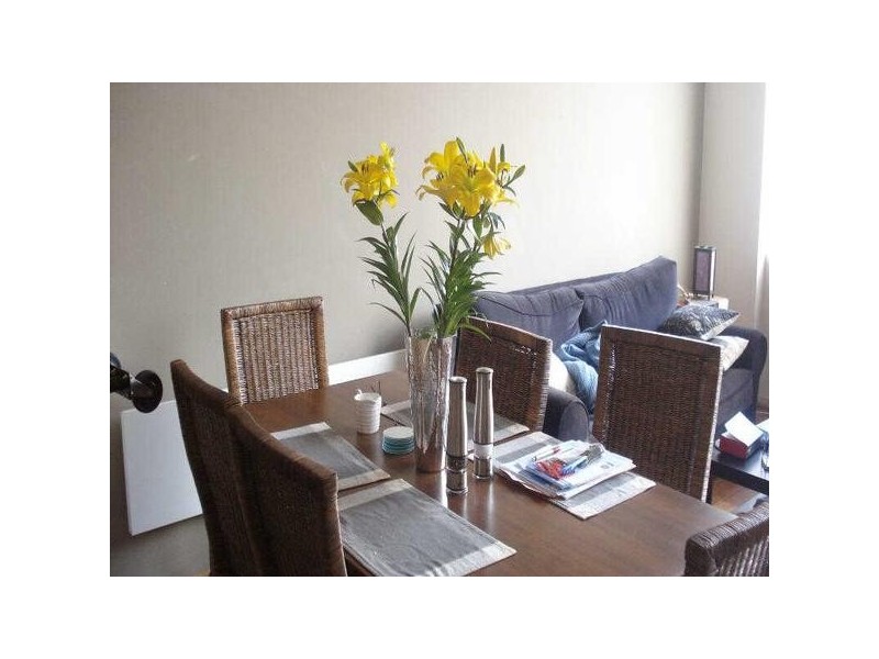 2/12  Pakington Street, St Kilda VIC 3182