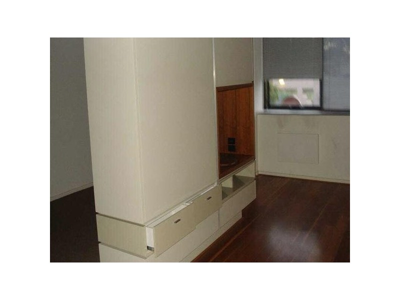 2/12  Pakington Street, St Kilda VIC 3182